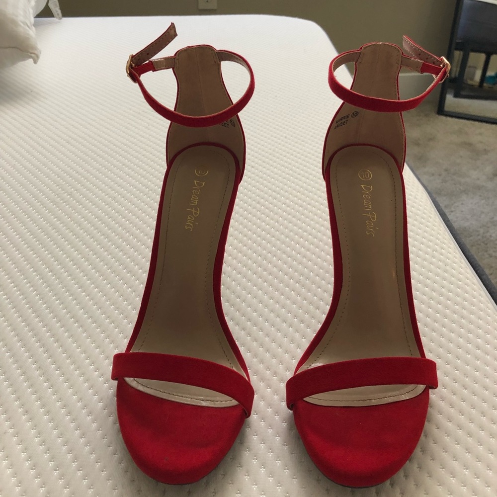 Dream Pairs Red Heels, Size 10